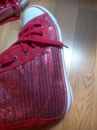 Zapatillas Zara Lentejuelas Rojas