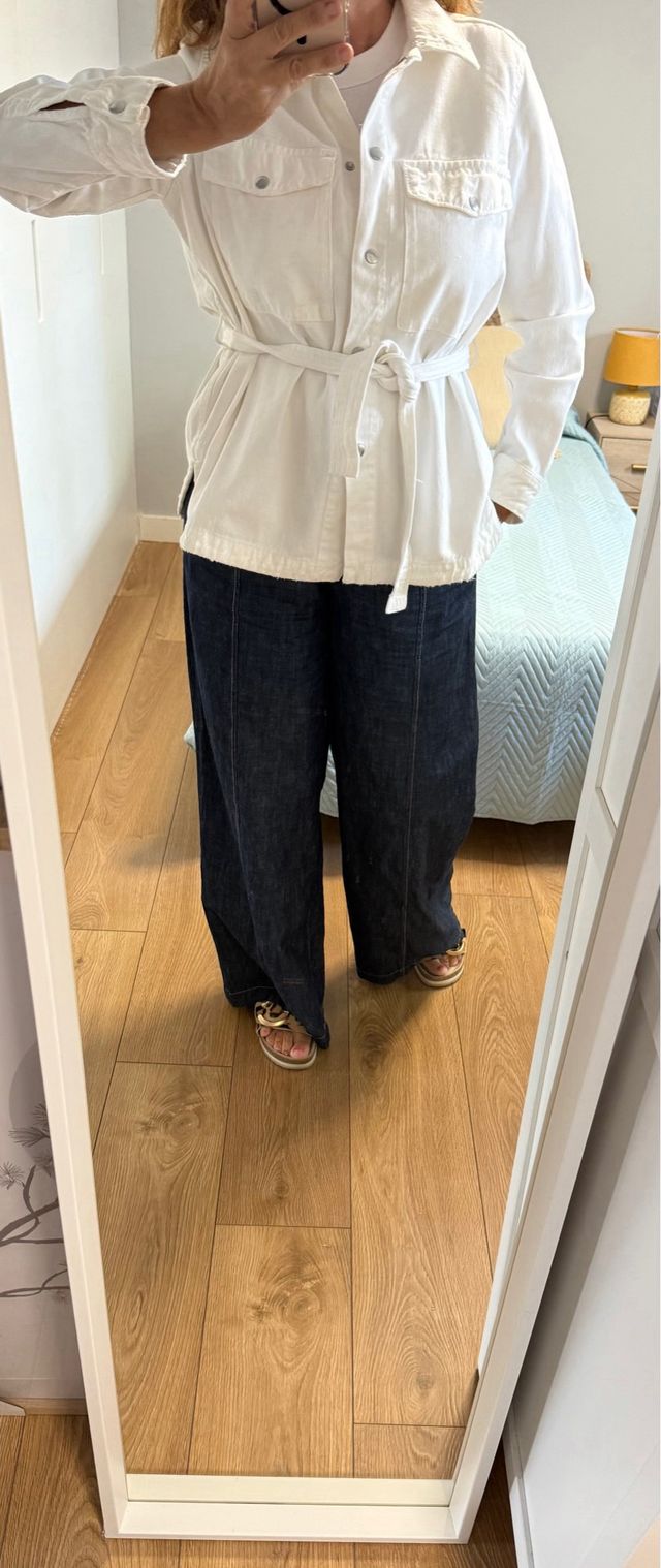 Chaqueta Zara Blanca