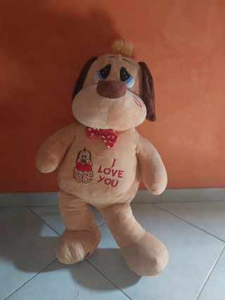 Peluche cane grande con fiocco