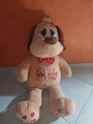 Peluche cane grande con fiocco