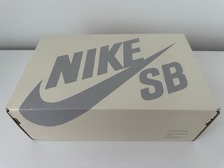 Nike Dunk Low Supreme x Supreme 94 Negro  42.5 9us