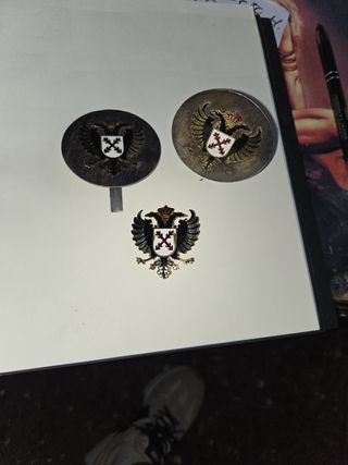 3 Insignias Carlistas