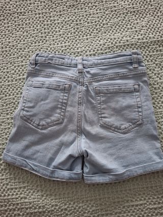 Pantalón corto niña Sfera 6-7 años