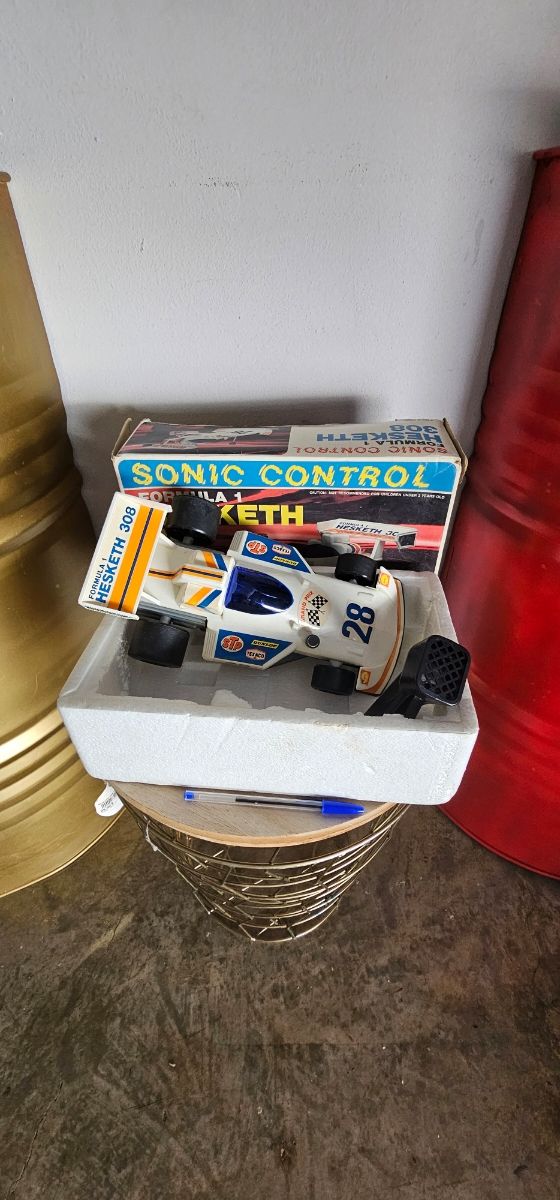 Coche radiocontrol Hesketh 308