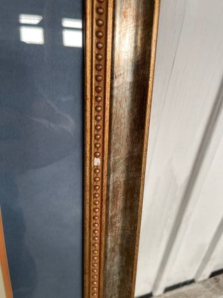 Cuadro antiguo con marco en pan de oro