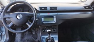 Volkswagen Passat 2006