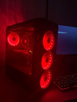 Set Gaming (PC, Monitor, Teclado, Ratón, Cascos...