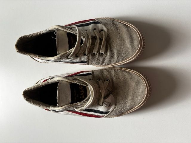 Zapatillas Ganso Blancas y Rojas