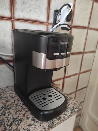 Cafetera Cecotec Power Espresso 20 Pecan Nueva