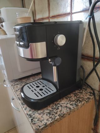 Cafetera Cecotec Power Espresso 20 Pecan Nueva