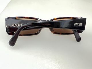 Gafas de Sol Moschino Vintage originales.