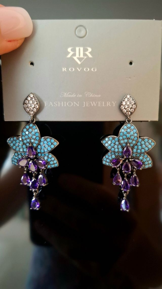 Pendientes de fiesta morados y turquesa