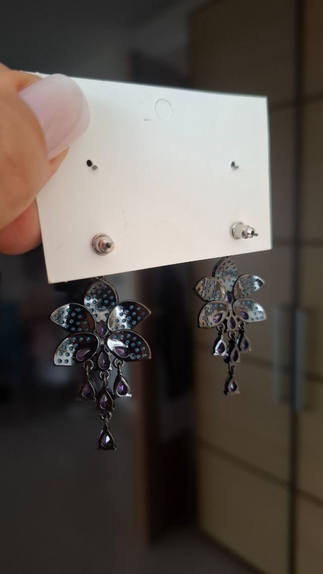 Pendientes de fiesta morados y turquesa