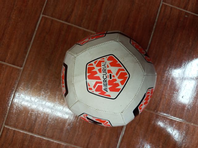 Balón de Fútbol Nike Mercurial