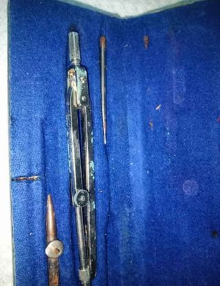 Set compassi vintage con custodia originale