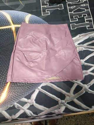 Falda polipiel morada, regalo falda pantalón 
