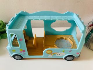 Autobús Guardería Sylvanian Families