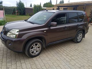 Nissan X-Trail 2008 vendo o cambio por caravana