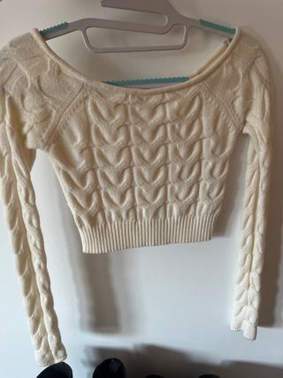 Jersey blanco trenzado crop top