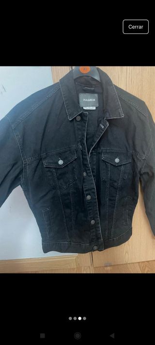 Cazadora Vaquera Negra Pull&Bear Talla S