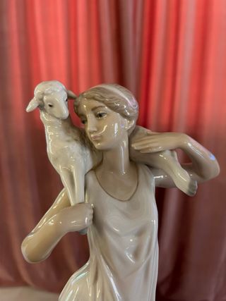 Escultura NAO Lladró Oveja Porcelana 35cm