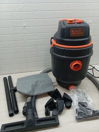 Aspirador Black+Decker Multiuso BXVC30PTDE