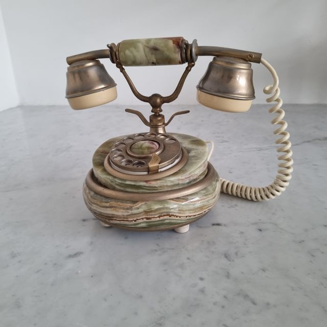 Telefono vintage a disco in onice