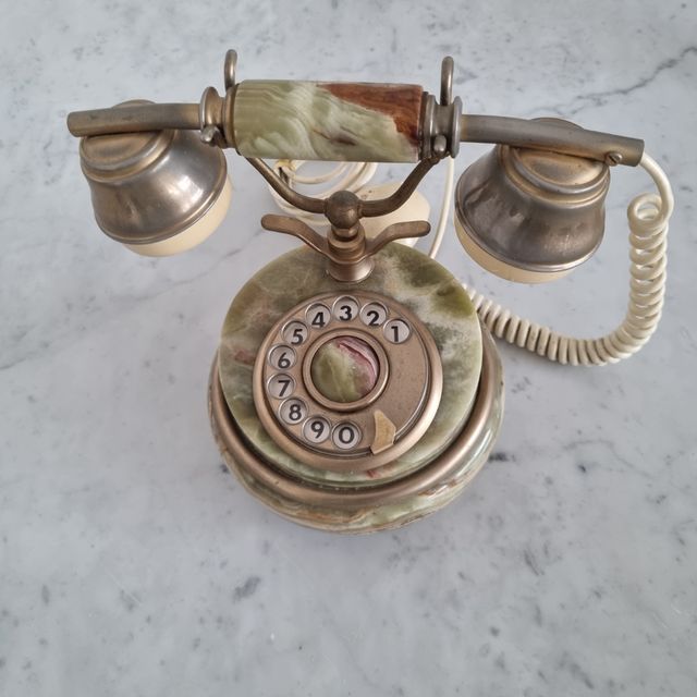 Telefono vintage a disco in onice