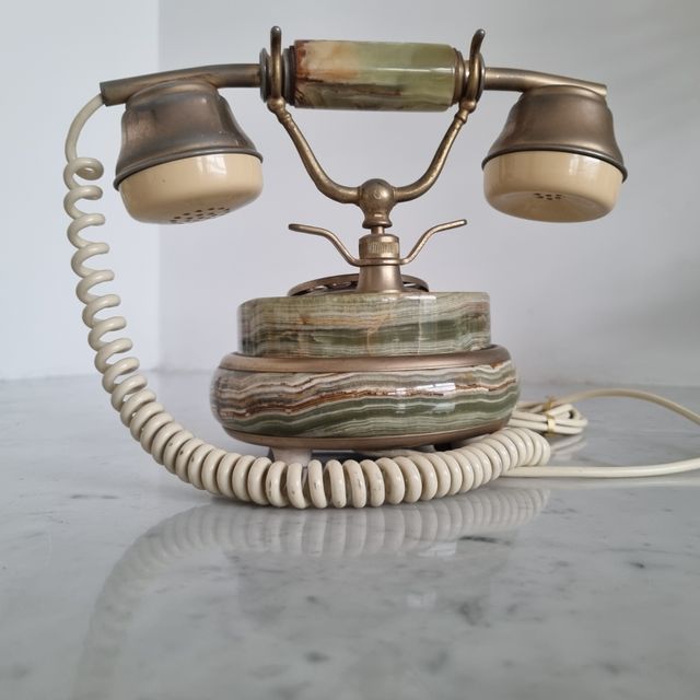Telefono vintage a disco in onice