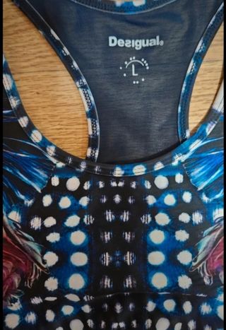 Sujetador deporte Desigual estampado BLACK FRIDAY