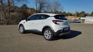 Renault Captur Zen E-TECH Híbrido enchufable 118 kW (160 CV)
