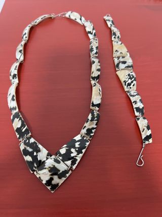 Conjunto de Collar y Pulsera Nácar