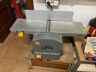 Cepillo Regruesador Titan TTB342BTE