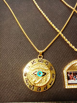 Collares de la suerte y protección