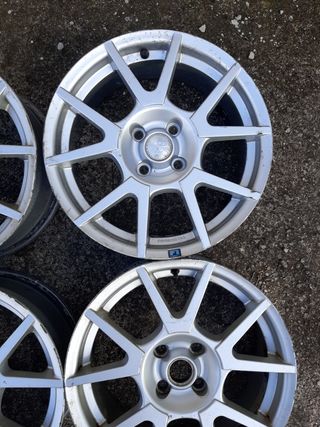 Llantas Fondmetal 17 5x108 ET38 F1