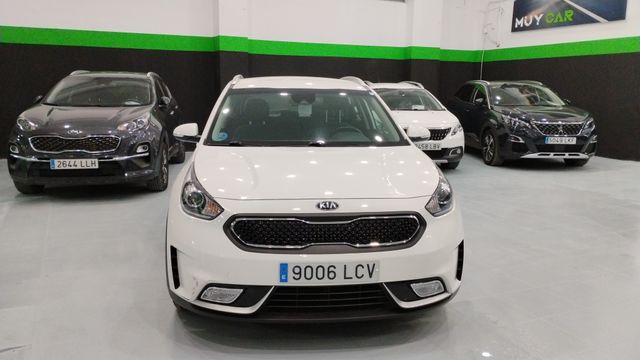Kia Niro 1.6 GDi HEV Híbrido Business 104 kW (141 CV)
