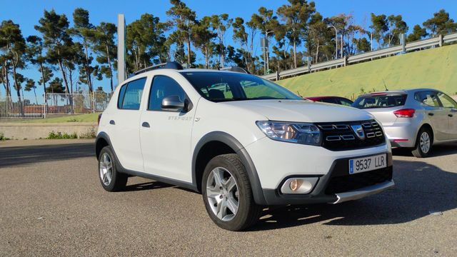 Dacia Sandero Stepway Essential TCe 74 kW (100 CV)