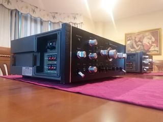 SANSUI AU 11000 Y SANSUI AU 9900
