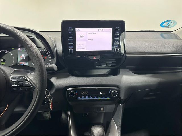 Toyota Yaris 120