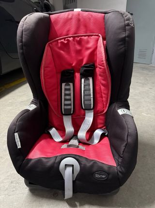 Silla de coche ROMER. SRI