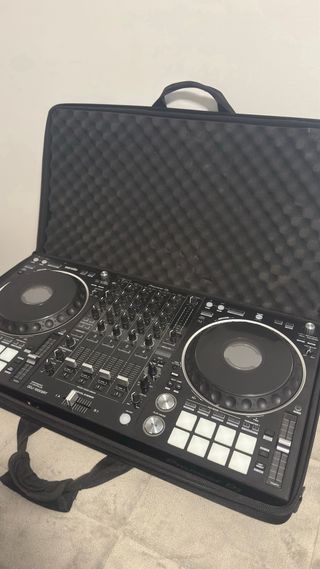 Mesa de Mezclas DJ Pioneer DDJ-1000SRT