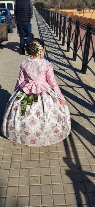 Traje de Fallera niña