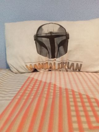 Almohada Star Wars The Mandalorian