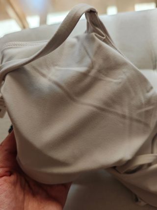 Sujetador Lululemon Beige
