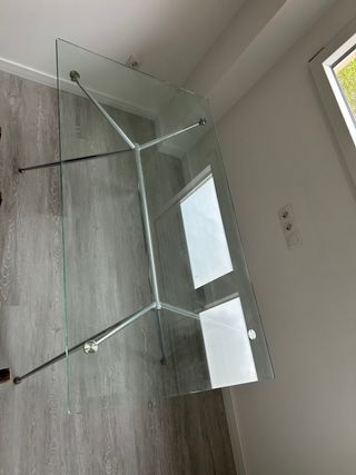 Mesa despacho de cristal diseño moderno