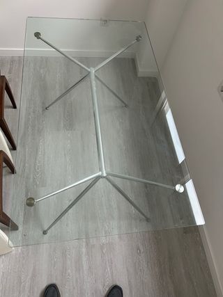 Mesa despacho de cristal diseño moderno