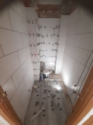 Reformas de baños cocinas Patios Jardines Albañil