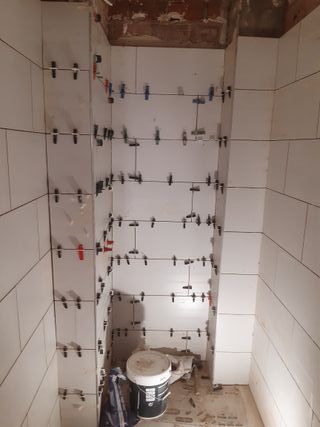 Reformas de baños cocinas Patios Jardines Albañil