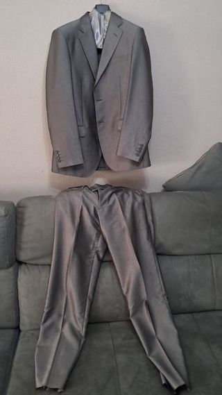 Traje Chaqueta Gris Plata Talla 44