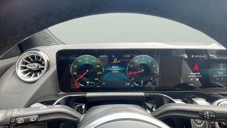 Mercedes-Benz GLA 180 100 kW (136 CV)